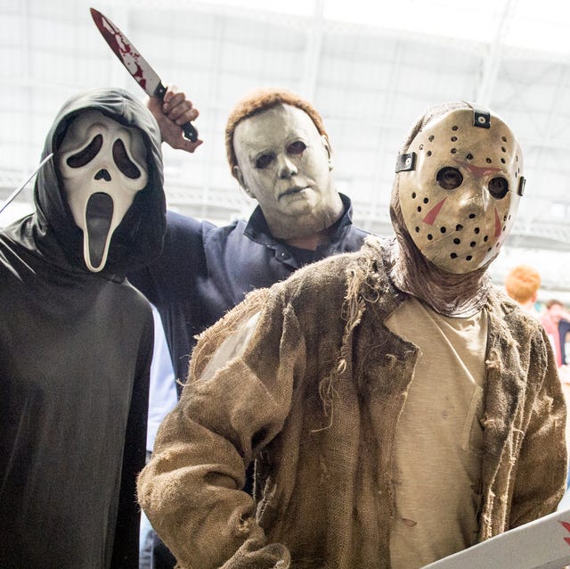 horror-cosplayer-group-consisting-of-scream-michael-myers-news-photo-1624048667.jpg?crop=0.446xw:0.668xh;0.157xw,0.0361xh&resize=640:*