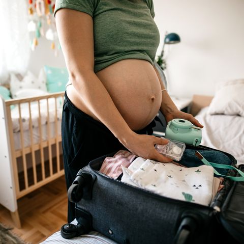 Hospital bag checklist: what to pack for mum and baby