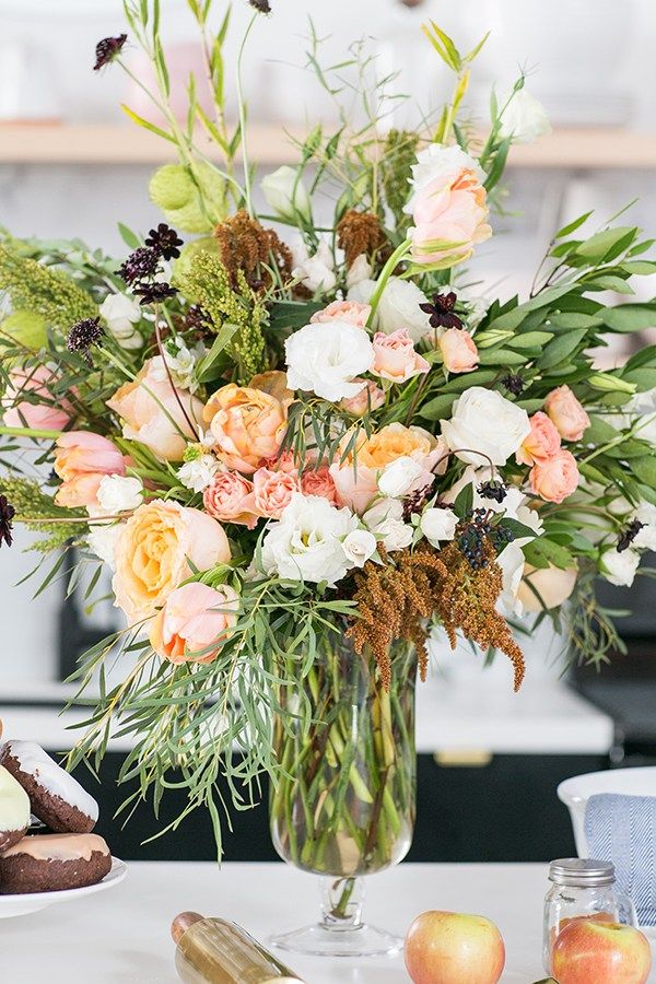 flower bouquet centerpiece