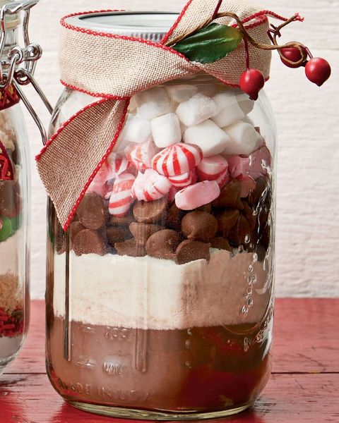 peppermint hot cocoa mix in jar