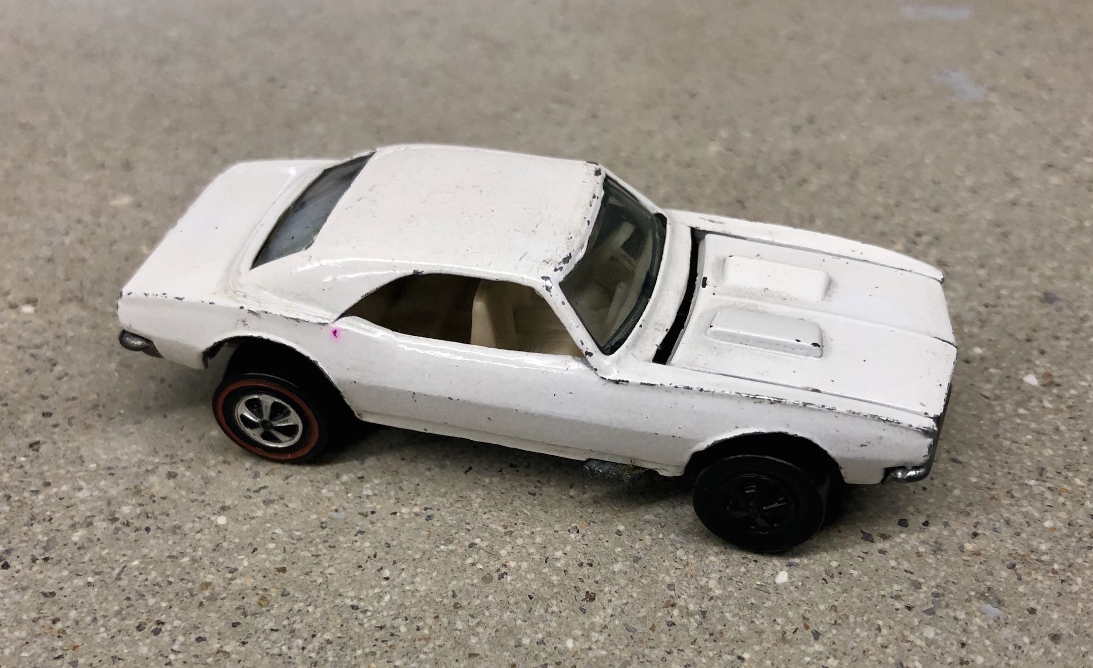 1968 white enamel camaro