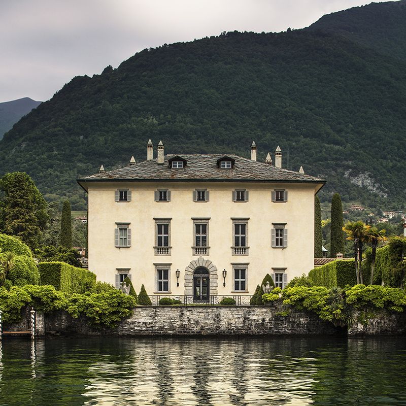 house of gucci lake como