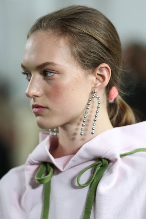 Blusher is back: 'Run for the bus' blush is the latest catwalk trend