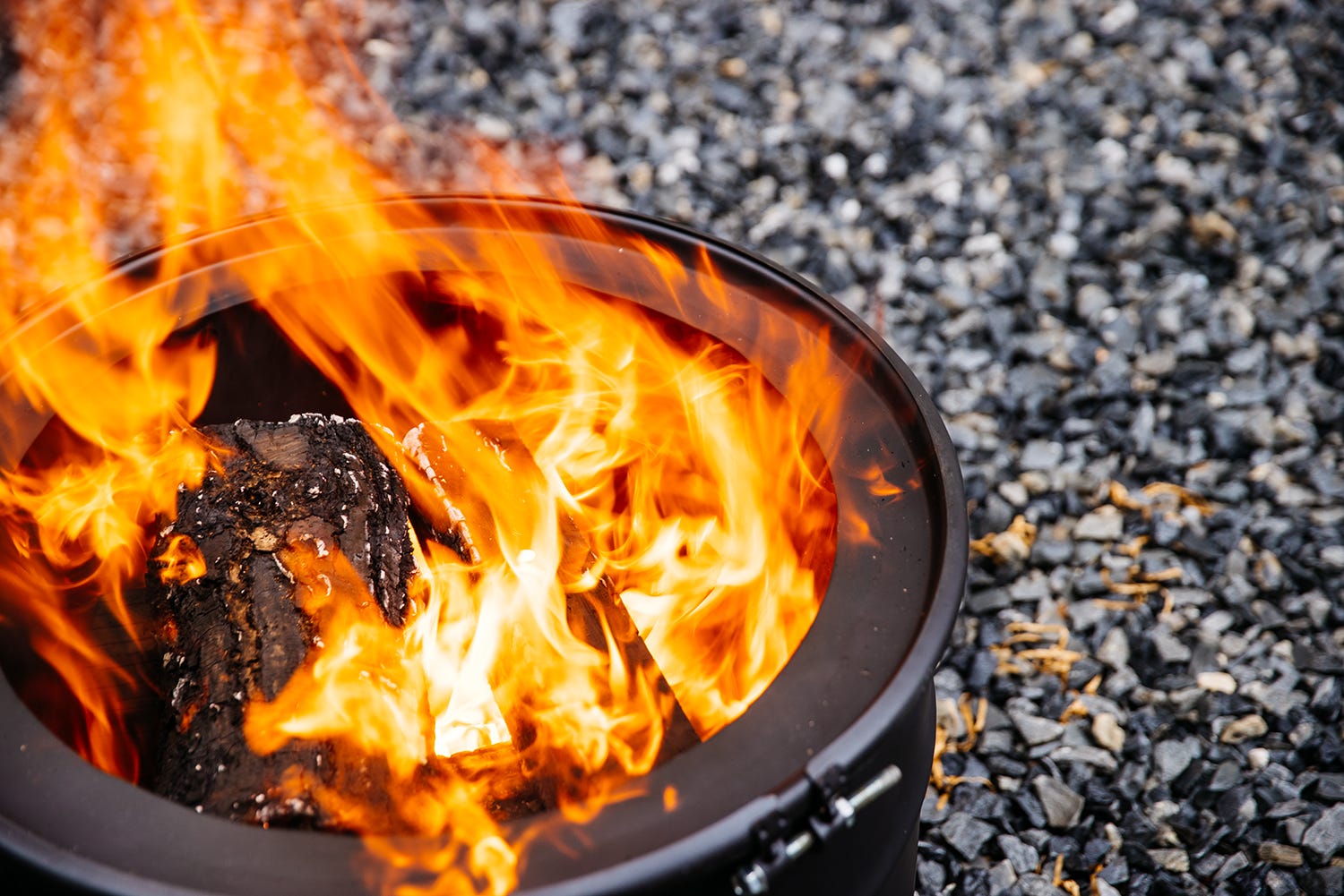 We've Tested Plenty of Smokeless Fire Pits—Here's How They Actually Work.