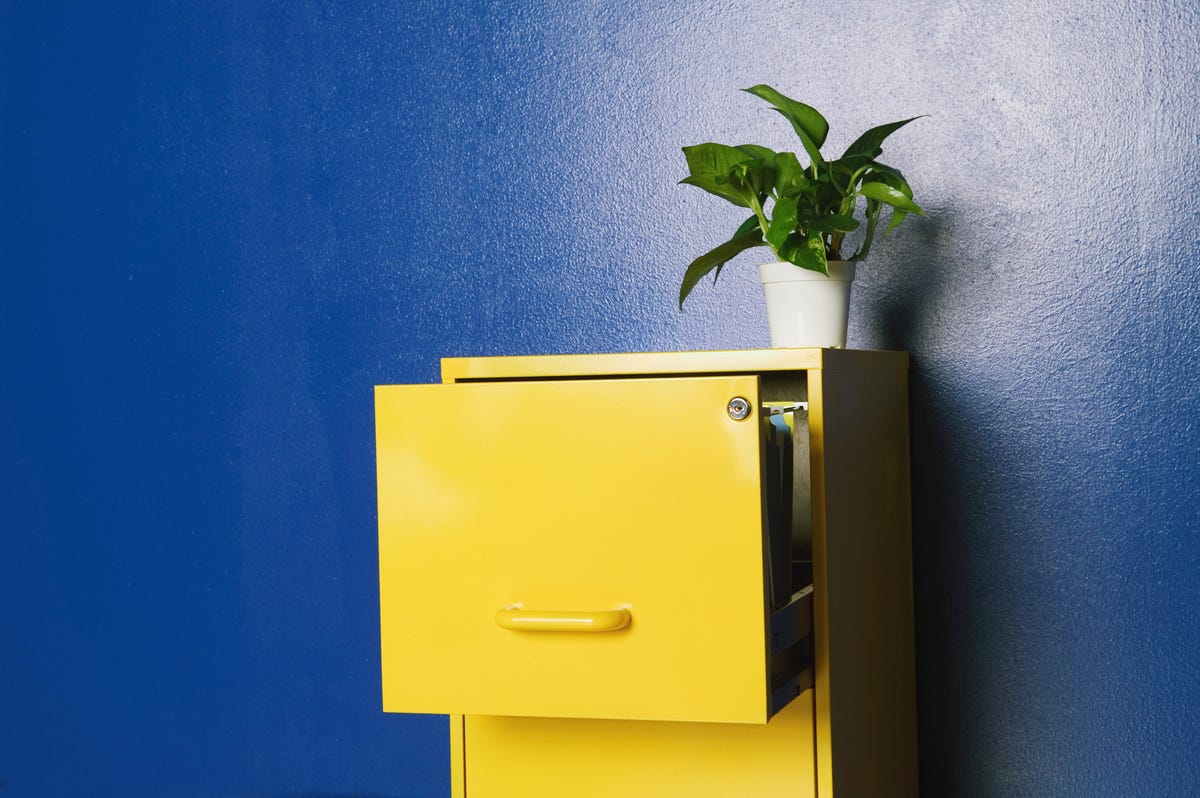 How long to keep paperwork when to shred important documents