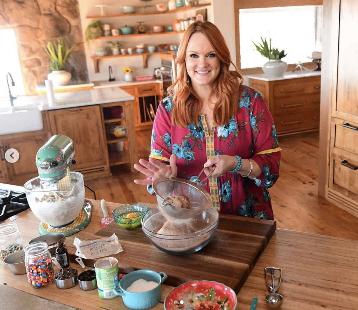 How Ree Drummond S Pioneer Woman Show Is Filmed With Her Kids