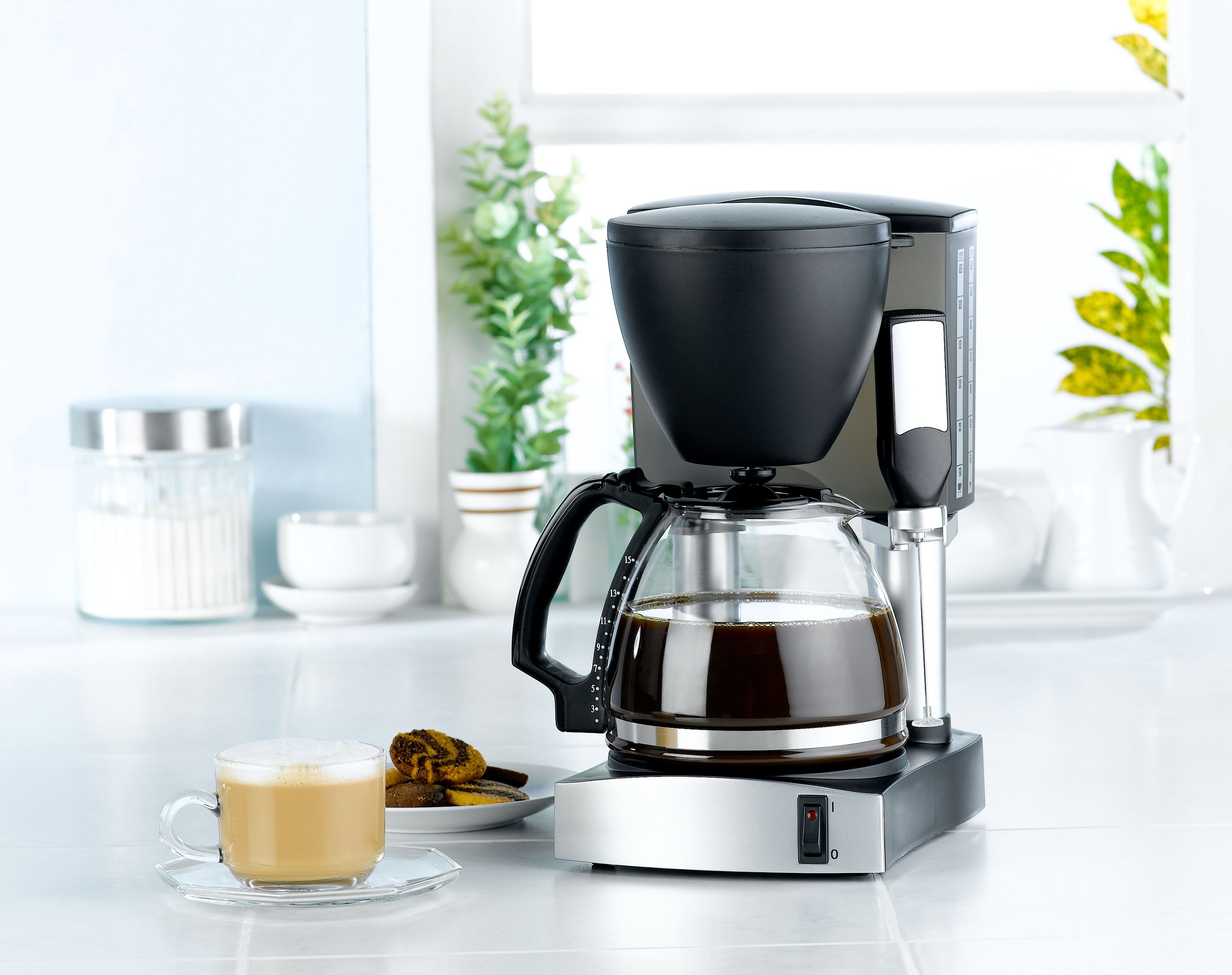 How to Clean a Coffee Maker - Tips for Cleaning Coffeemakers with