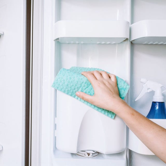 how to clean a fridge — 5 easy steps to deep clean your fridge