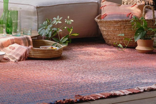 revival outdoor red rug