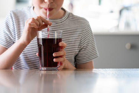 how to clean an electric kettle