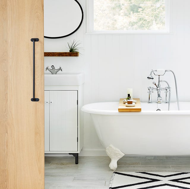 How to Clean Your Bathroom - Blog - 1