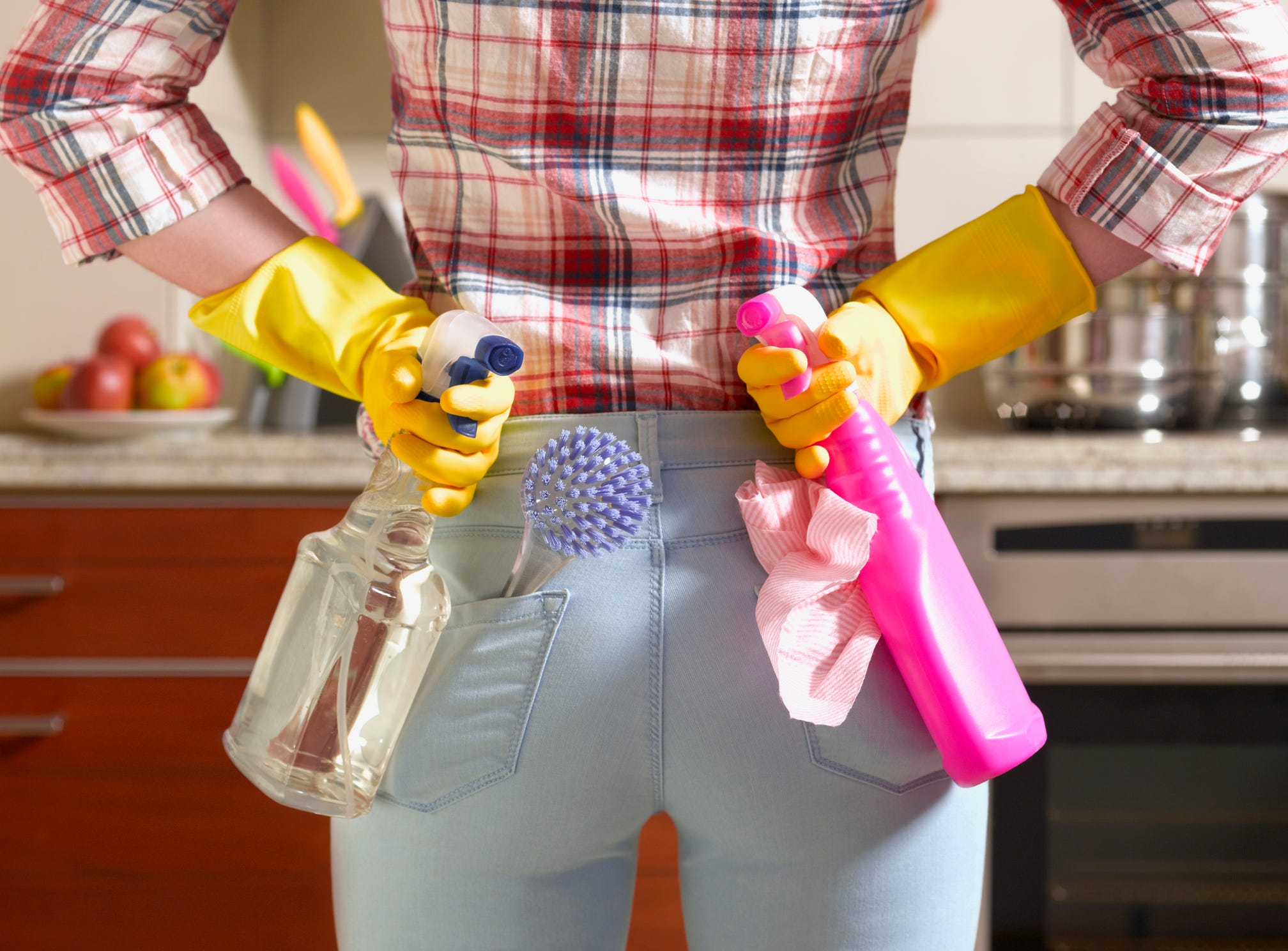 How to Clean Your House Quickly and Efficiently, Per Expert Tips