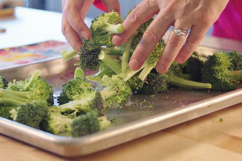 how to cook broccoli toss 