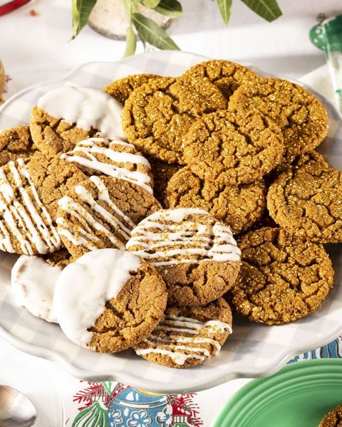 spicy molasses cookies with white frosting