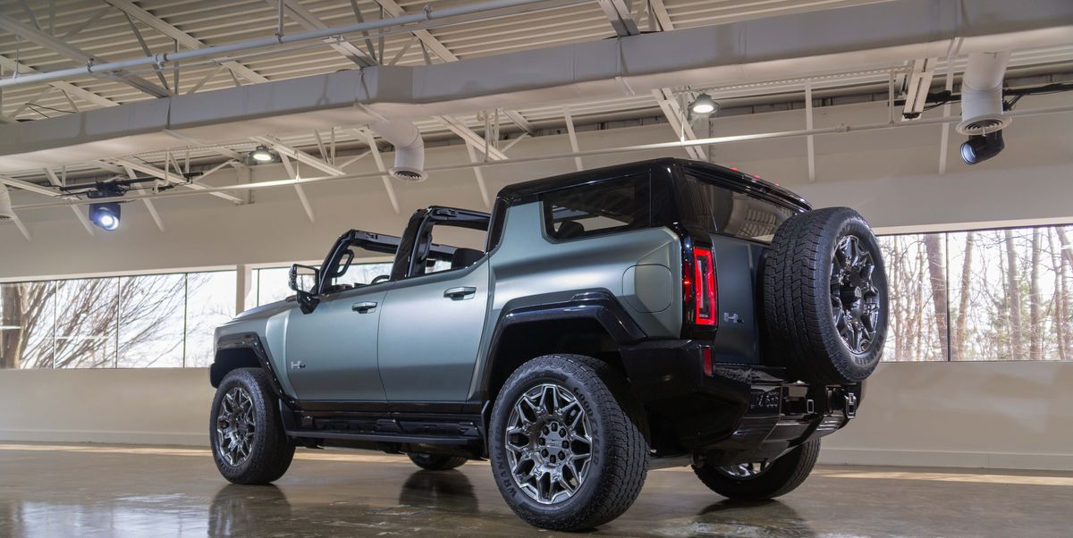 830HP 2024 GMC Hummer EV SUV Is an OpenRoof OffRoader