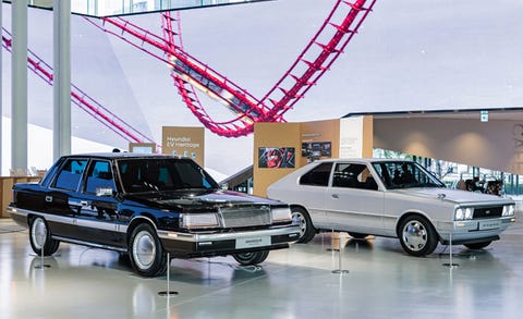 Hyundai Grandeur restomod hyundai grandeur restomod