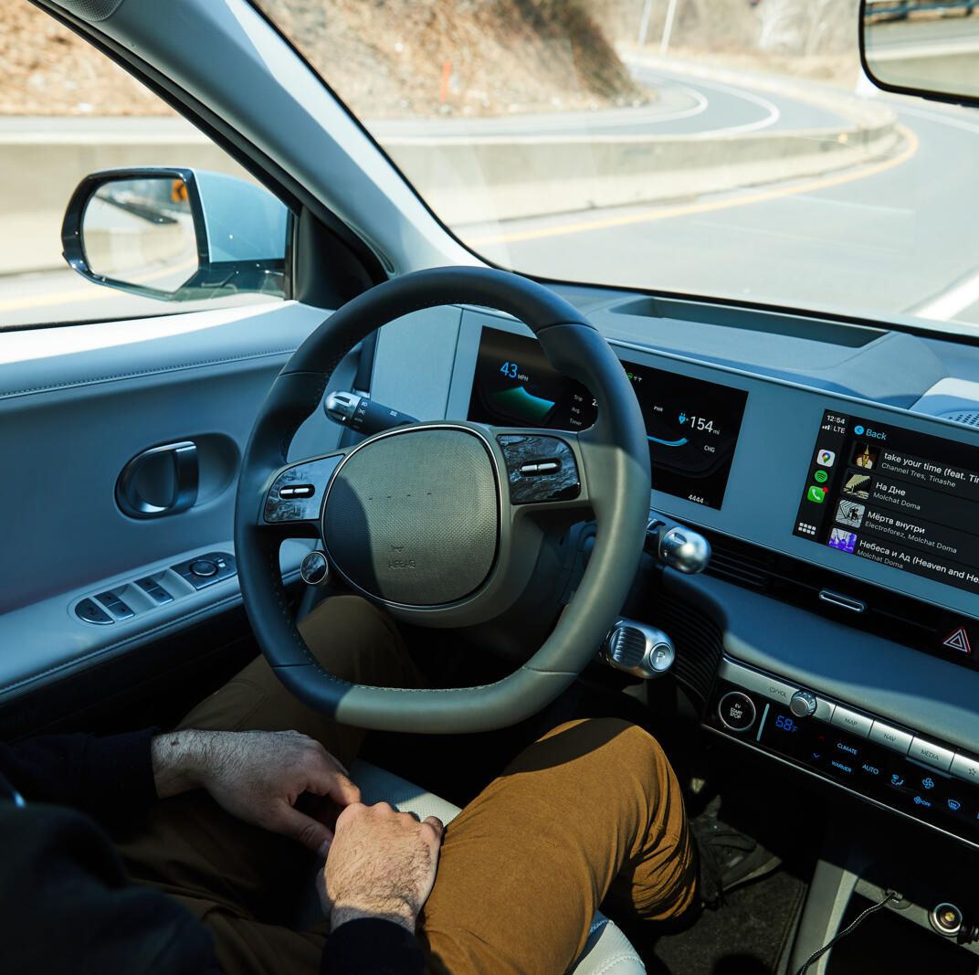 When It Comes to Semi-Autonomous Driving Systems, It's Tesla Versus Everyone Else