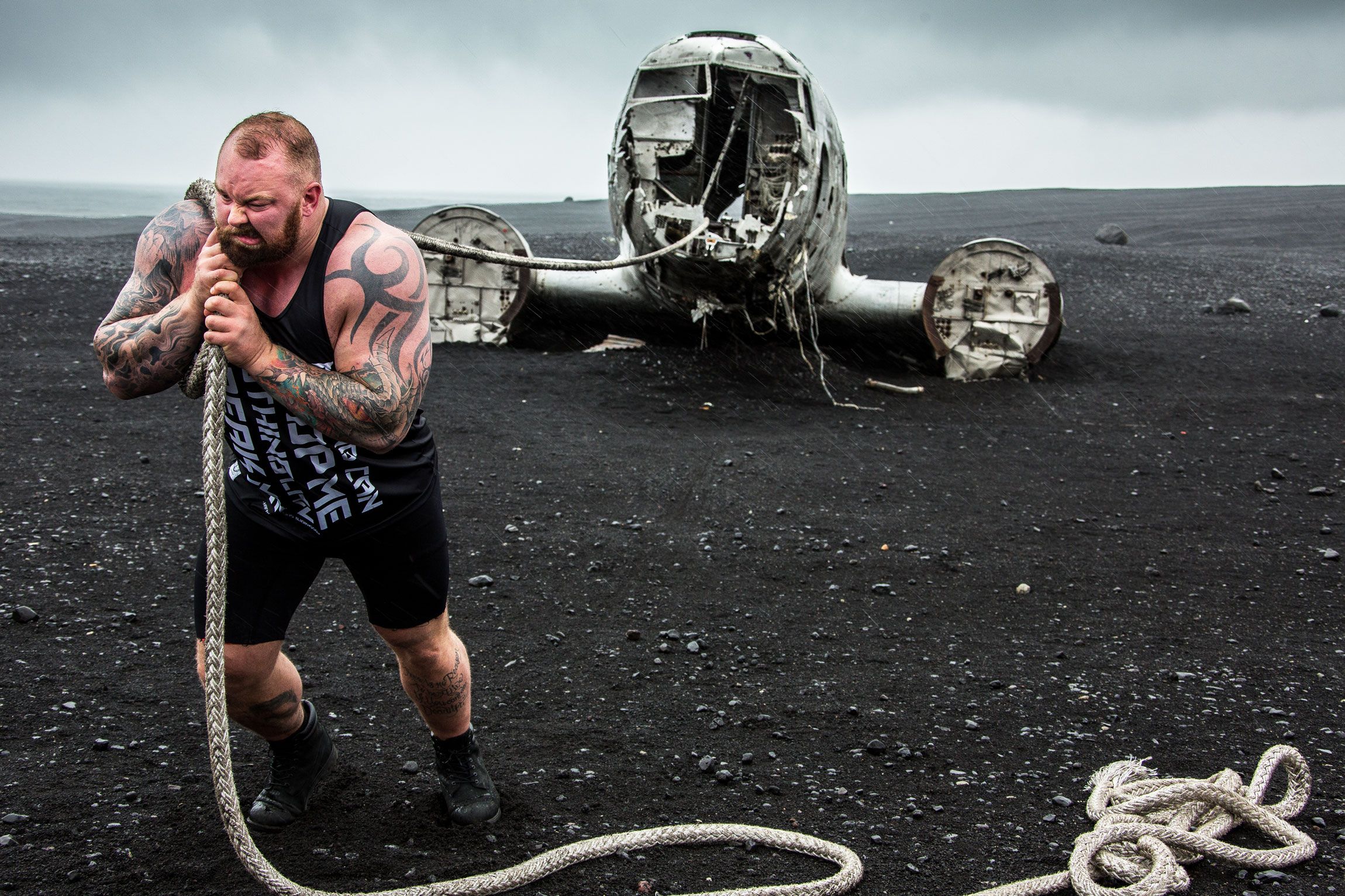 Get Hyped For Game Of Thrones By Watching The Mountain Drag A Plane