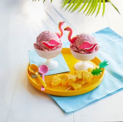 ice cream with flamingo cookies