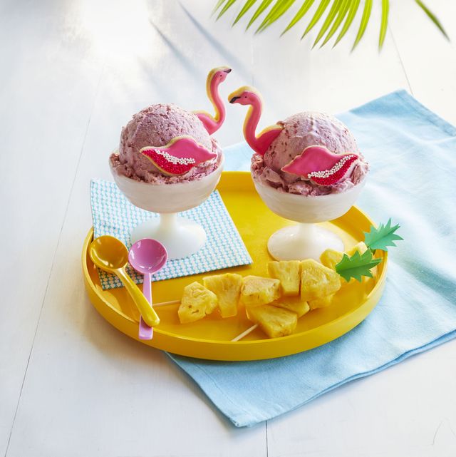 ice cream with flamingo cookies