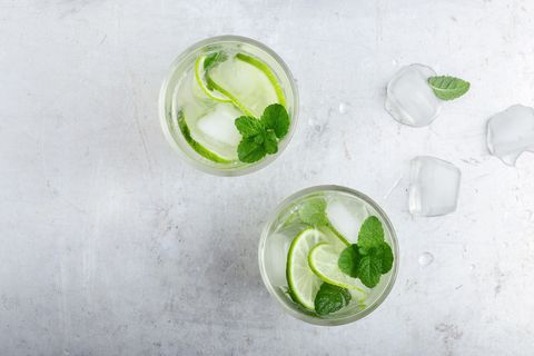 Iced cold lemonade with fresh lime and juice