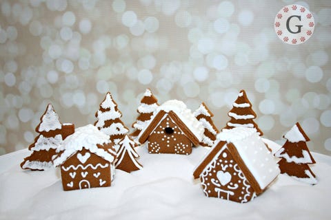 mini gingerbread houses