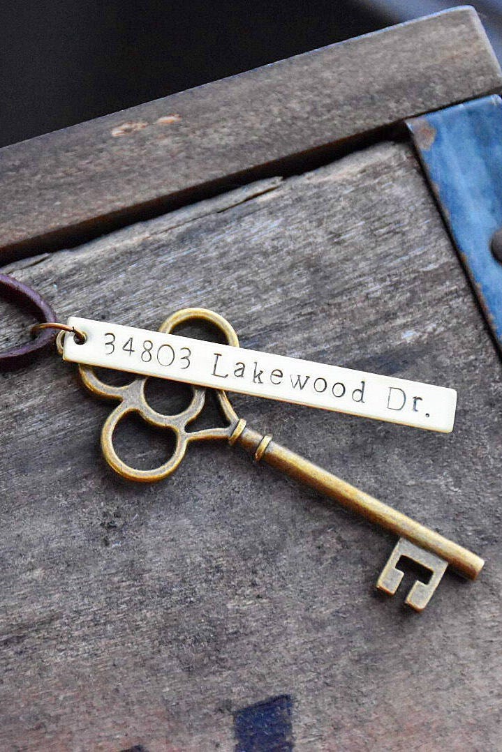 30 Best Housewarming Gift Ideas - Good Unique New Home Gifts