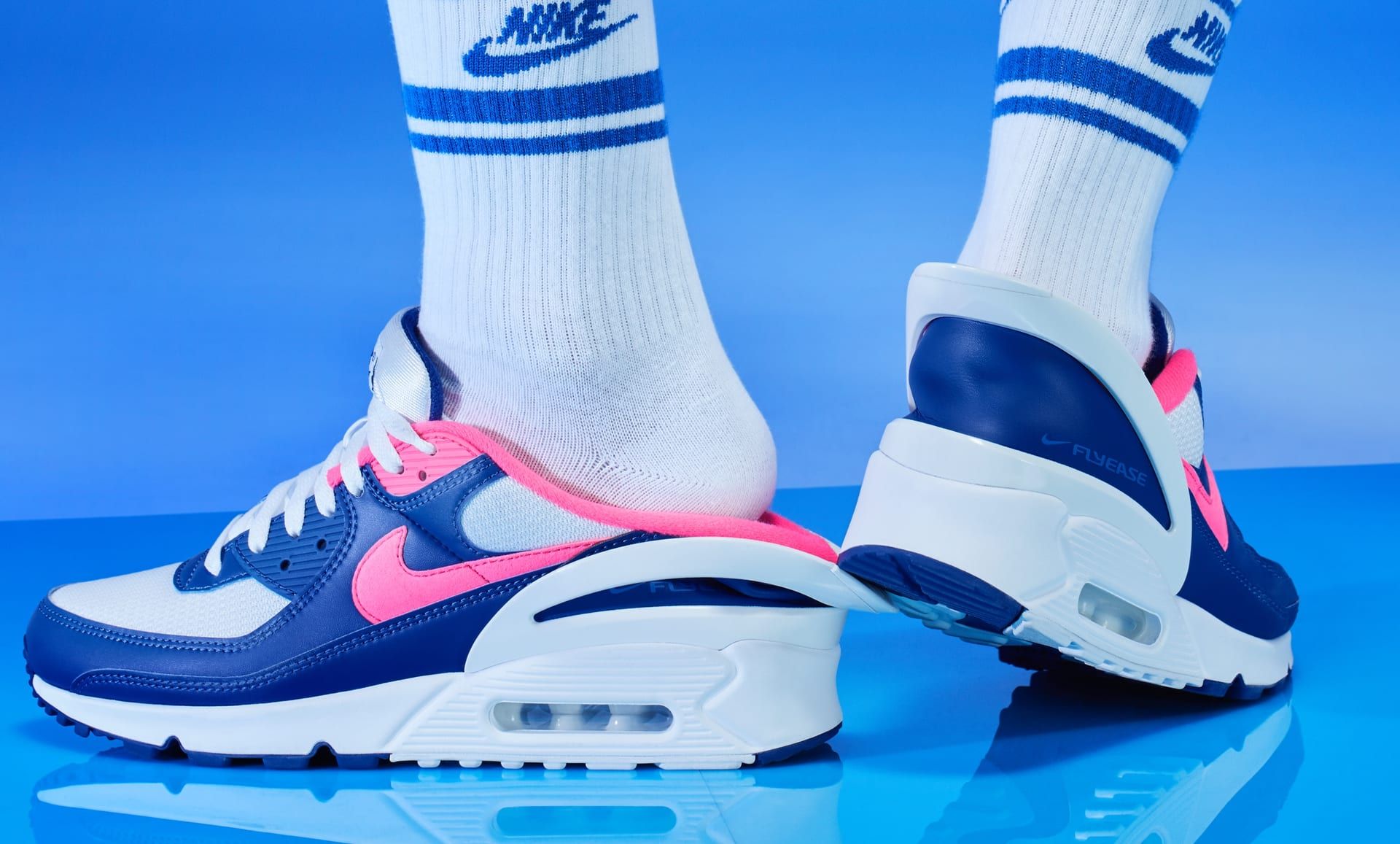 Nike Air Max 90 FlyEase Sneakers Have a Cool Collapsable Heel