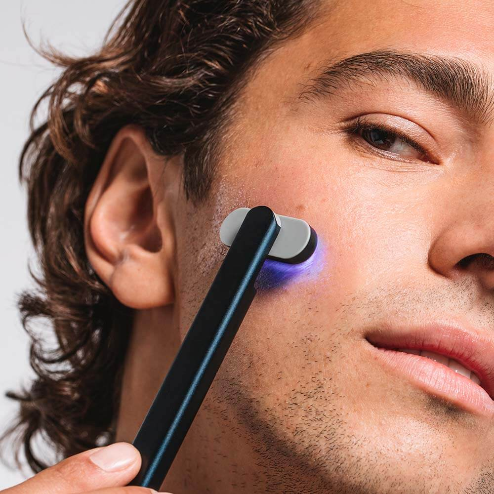 What is Blue Light and How Does it Affect Men's Skin?