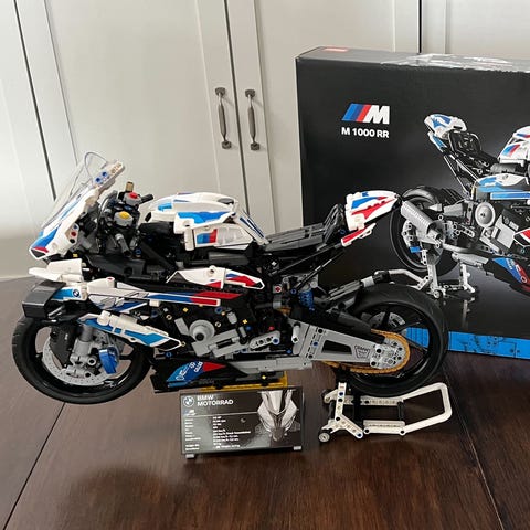 LEGO BMW M 1000 RR kit lego motorcycle complete