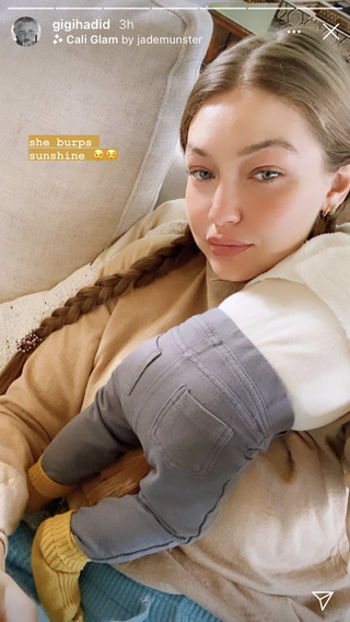 gigi hadid and her baby in their first selfie