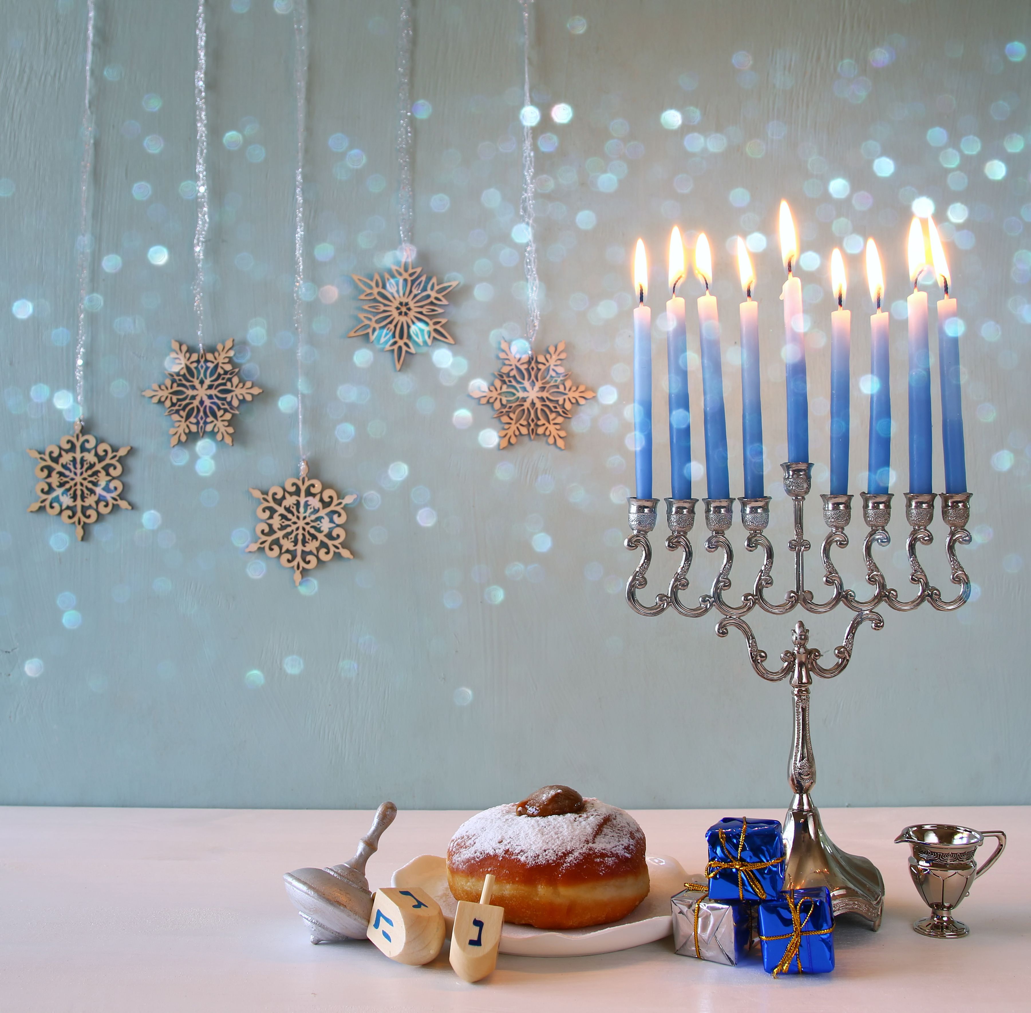 13 Hanukkah Fun Facts What Is Hanukkah The last time hanukkah overlapped with christmas was in 2016, when the first night of the festival took. 13 hanukkah fun facts what is hanukkah