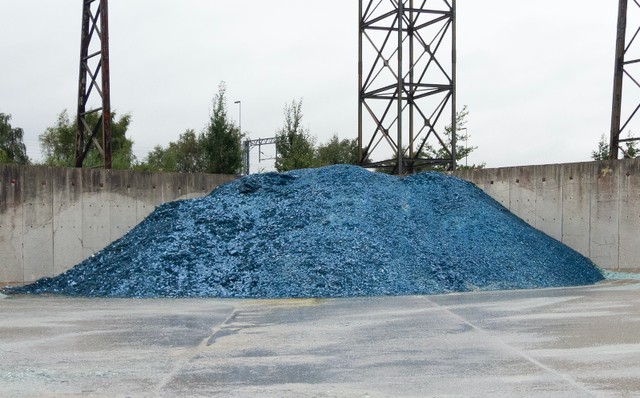 a mountain of cullet   glass waste safe to be fed back into production, pilkington factory, st helens, uk