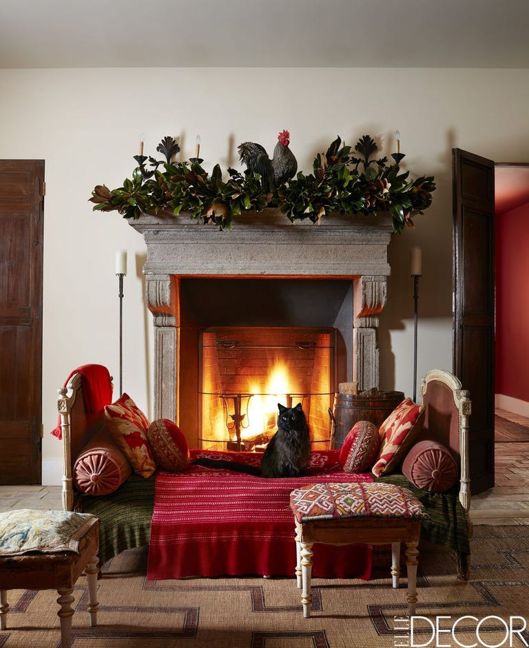 Fireplace Mantel Decorating Ideas - How to Decorate a Mantel