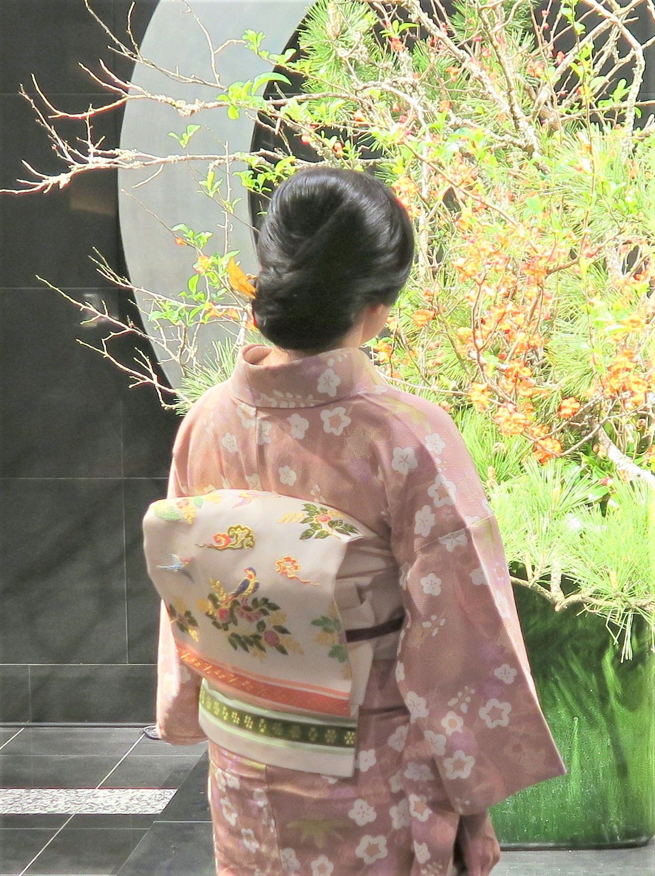 朝香沙都子の着物ダイアリー｜梅の模様を楽しむ季節になりました