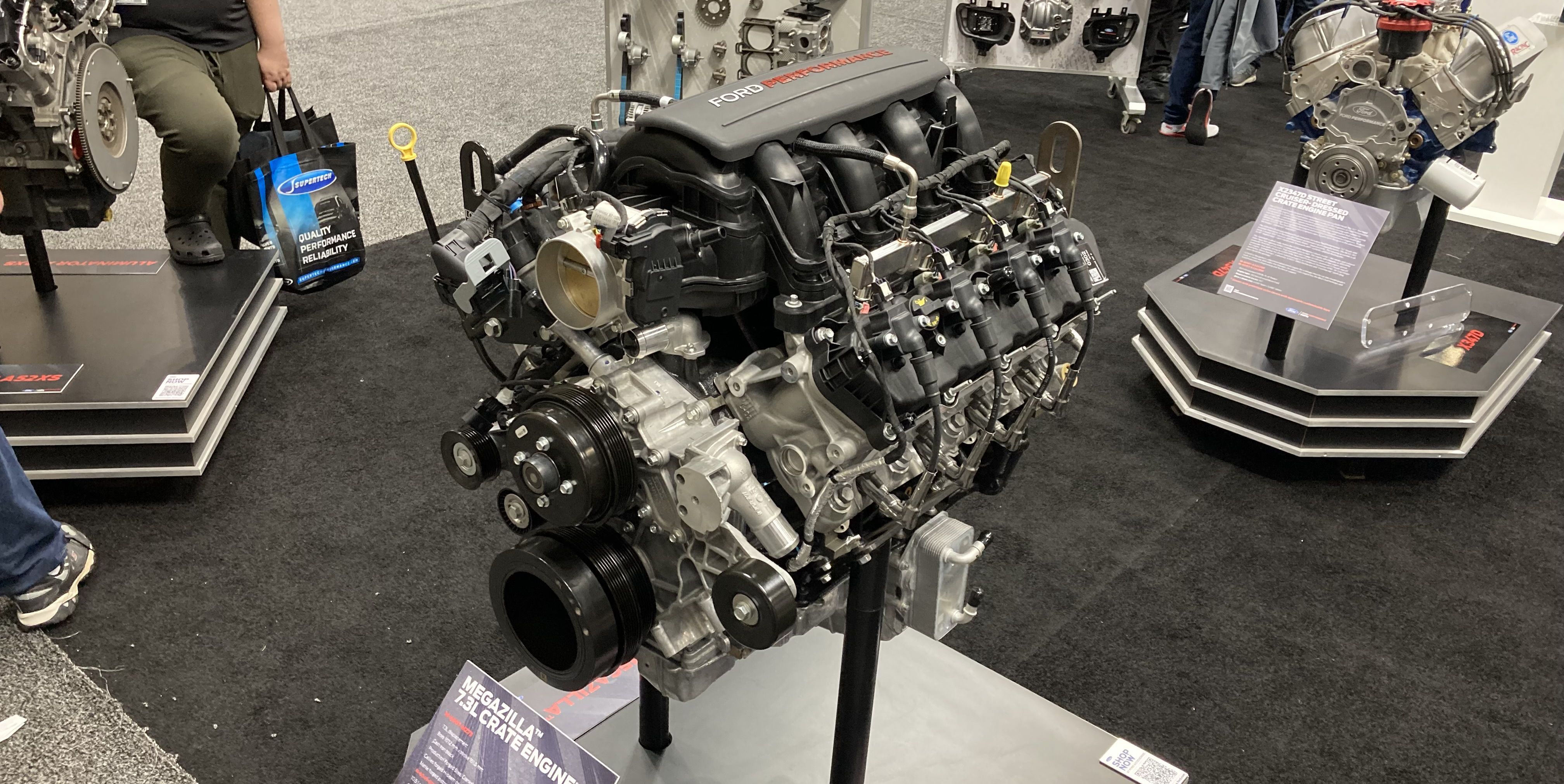 Ford Megazilla Crate Engine Gets 615 HP Thanks to Forged Internals