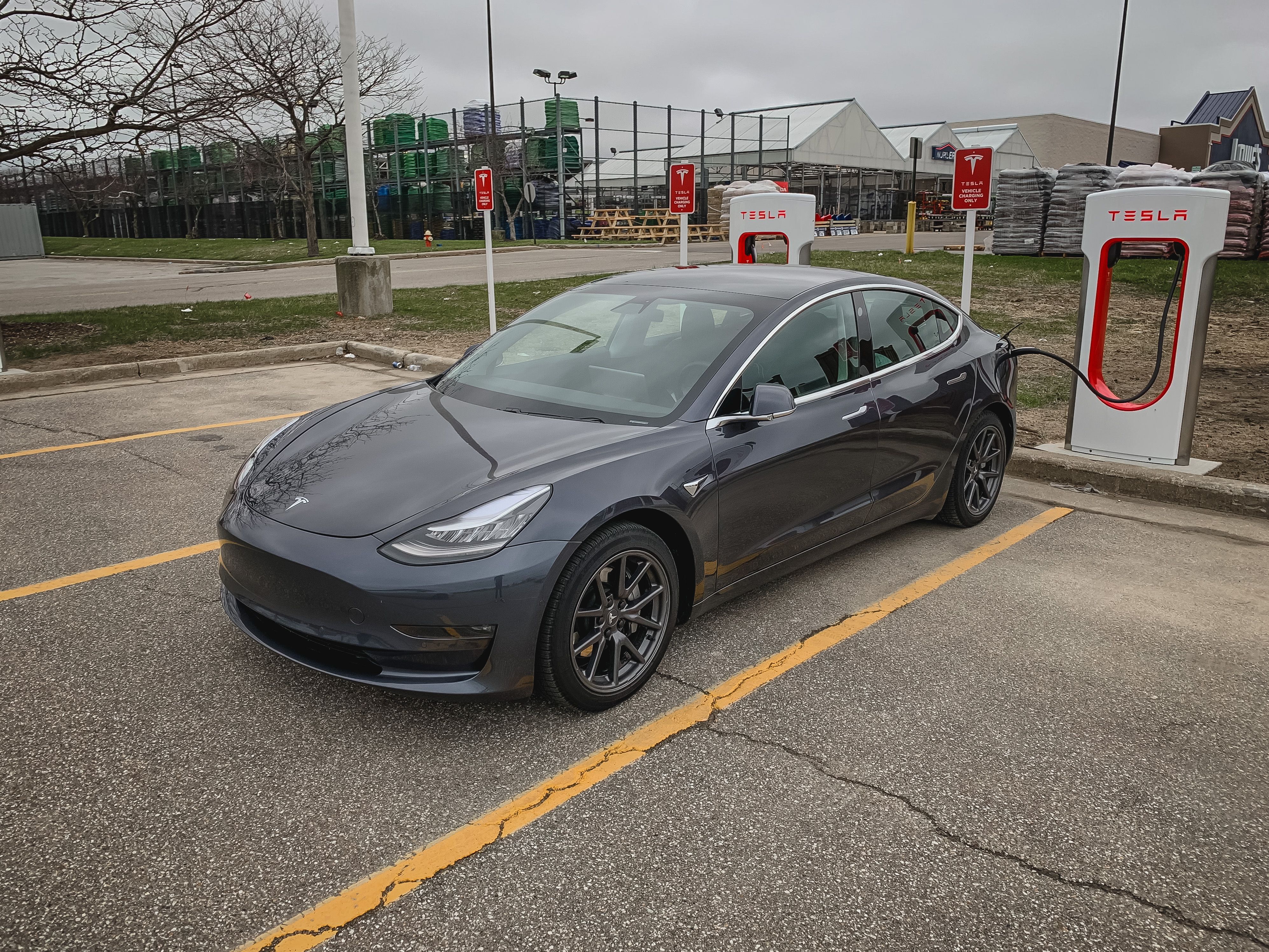 tesla supercharger time for full charge