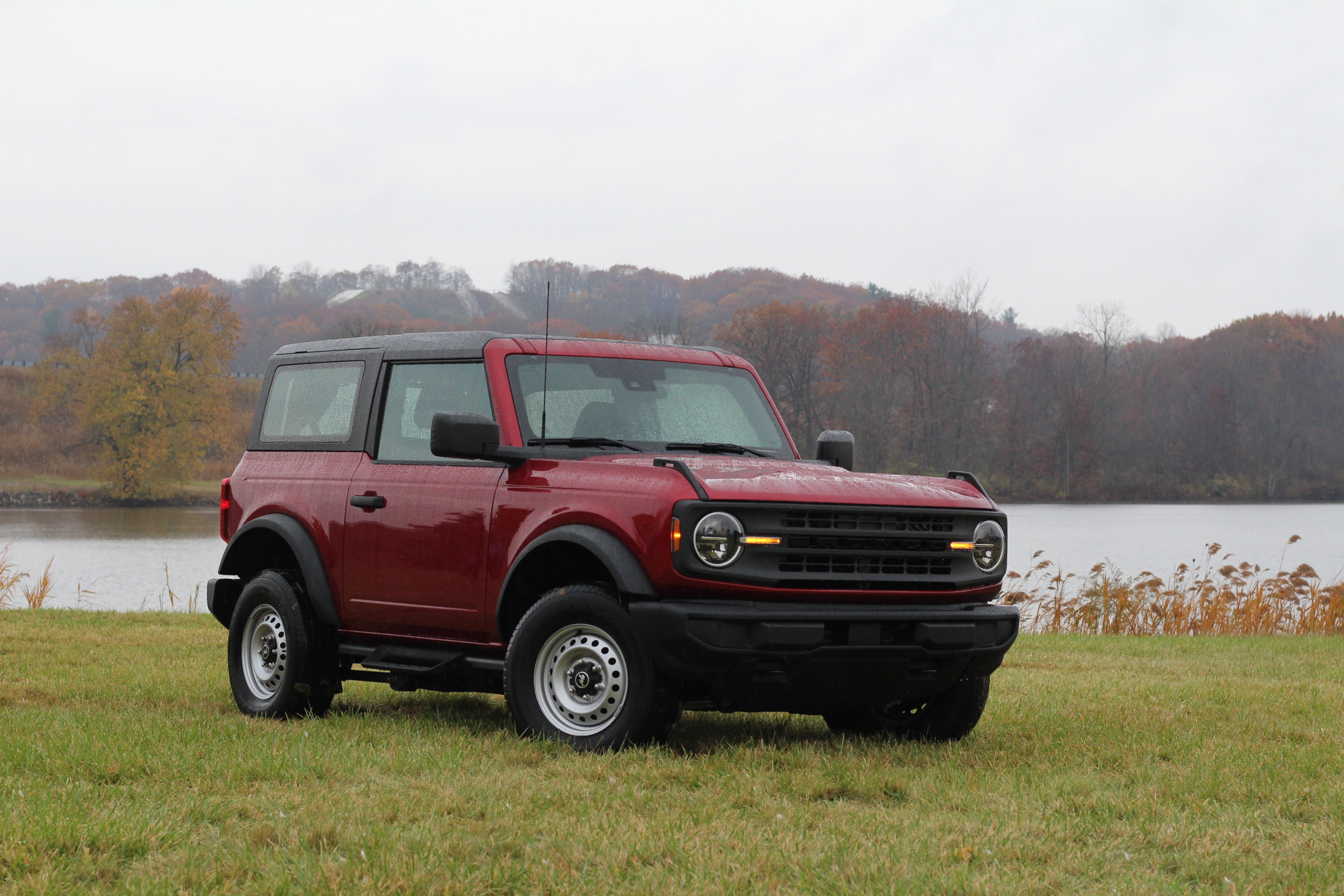 The 2025 Ford Bronco Epitomizes 'If It Ain't Broke, Don't Fix It'