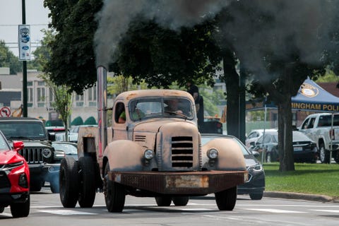 dually truck with smokestack