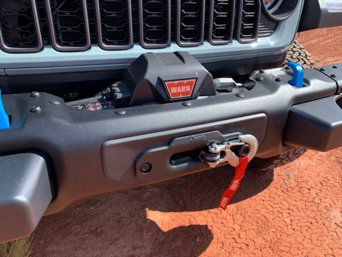 jeep wrangler bumper with warn winch