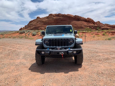 jeep wrangler in the desert