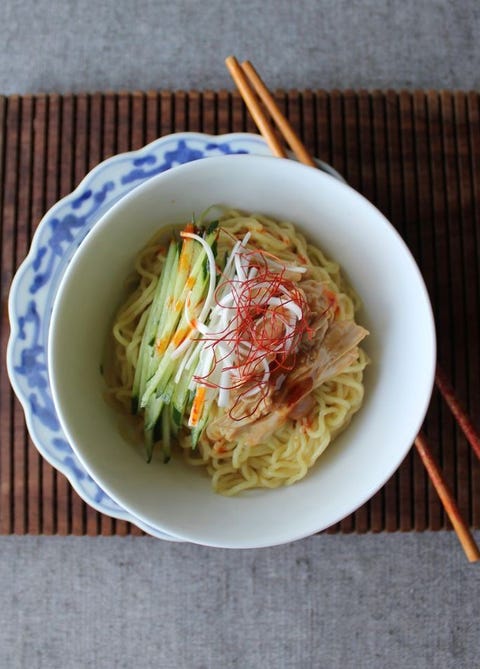 中華風サラダチキンの汁なし担々麺 のレシピ 作り方 Elle Gourmet エル グルメ