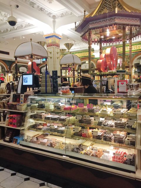 14 Reasons Why Harrods is the Best Store in London