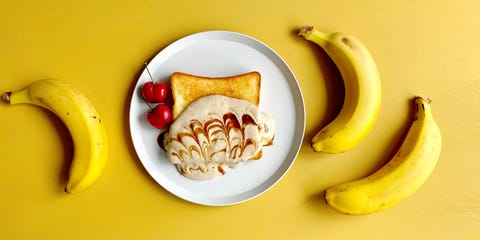 バナナクリームトーストと 女の寿命 山口繭子の トースト食べて解決だ Vol 1 Elle Gourmet エル グルメ バナナクリームトーストと 女の寿命 山口繭子の トースト食べて解決だ Vol 1 Elle Gourmet エル グルメ