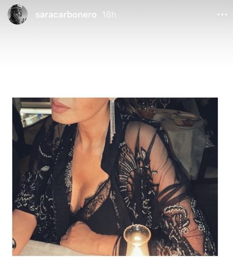 pausa corrupción un poco Sara Carbonero y la blusa de Zara con tul y bordados