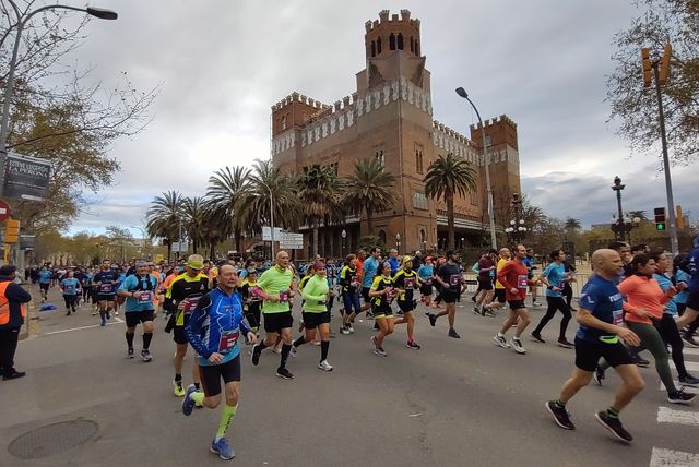 edreams mitja marató barcelona