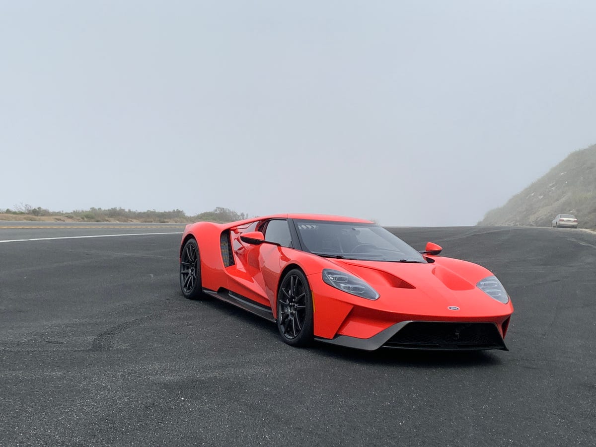 Driving the Ford GT on Highway 1 Is the Stuff of Dreams