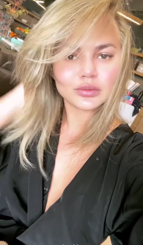 Chrissy Teigen Documented Her Cool Blonde Hair Transformation