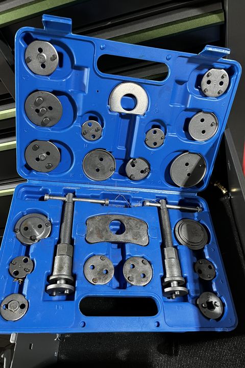 orion motor tech 24pcs heavy duty disc brake piston caliper compressor rewind tool set and wind back tool kit for brake pad replacement reset, fits most american, european, japanese autos