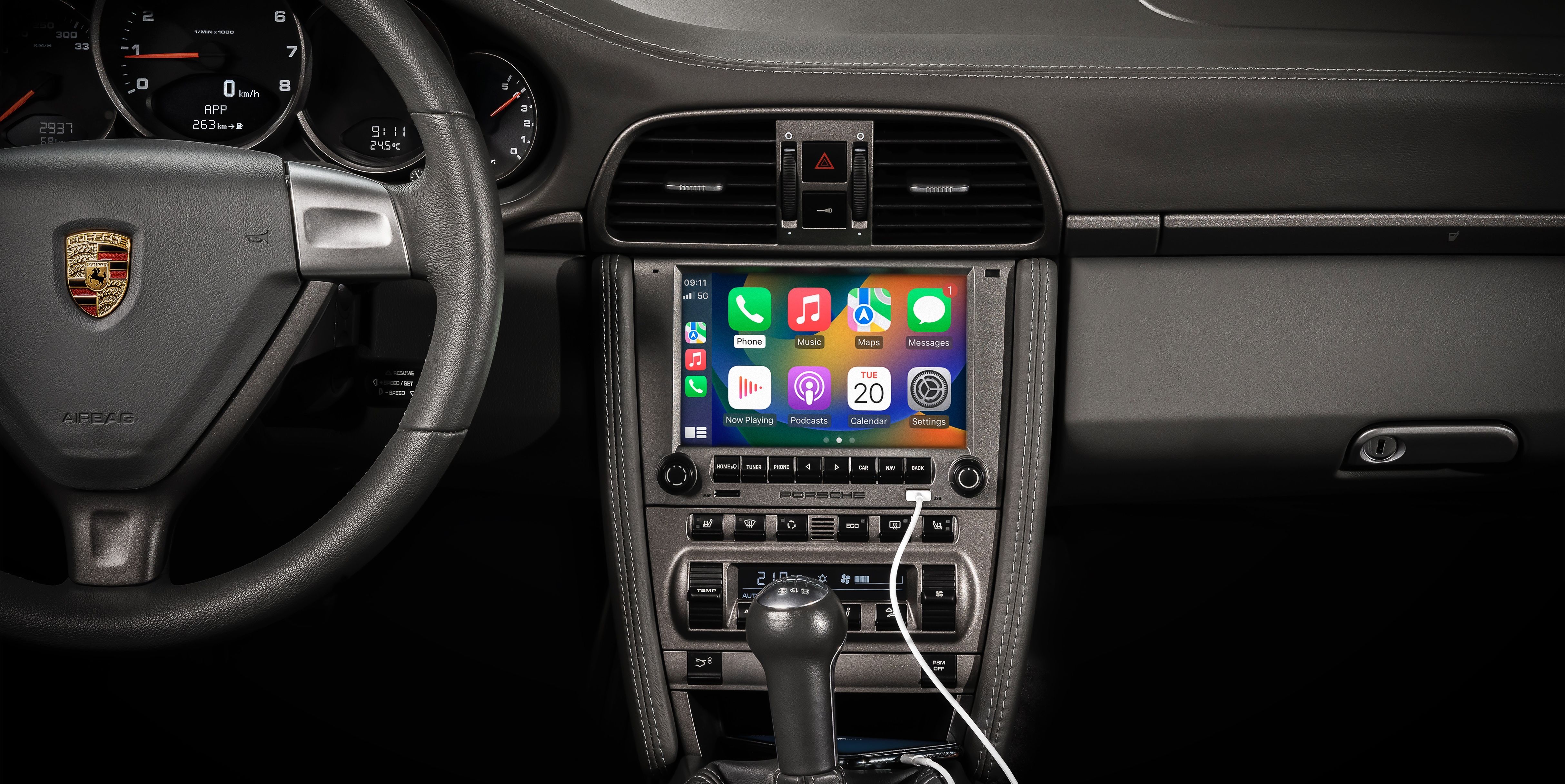 Porsche Drops CarPlay-Ready Head Units for 997, 987, and Early Cayennes